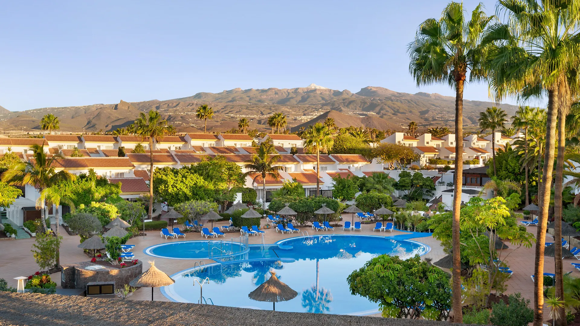Wyndham Residences Golf Del Sur location